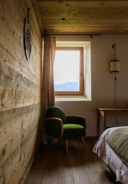 A 19th-century farmhouse preserved in its original state and completely renovated at the foot of Mont d'Arbois, in Megève - photo  n°18